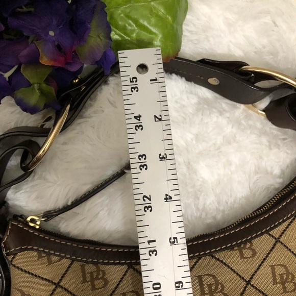 Dooney & Bourke brown monogram shoulder bag - Picture 6 of 13